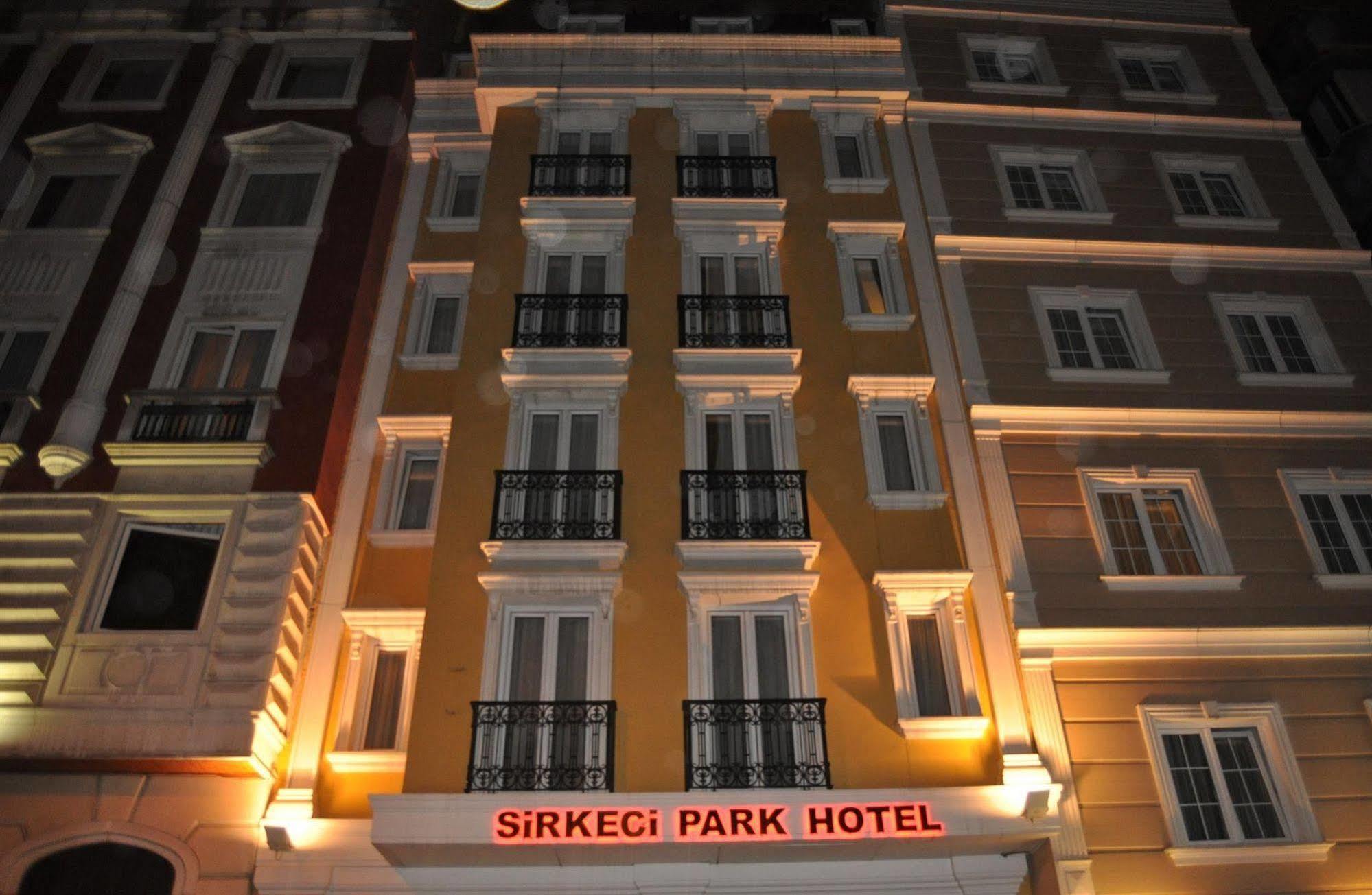 Sirkeci Park Hotel Istanbul Bagian luar foto